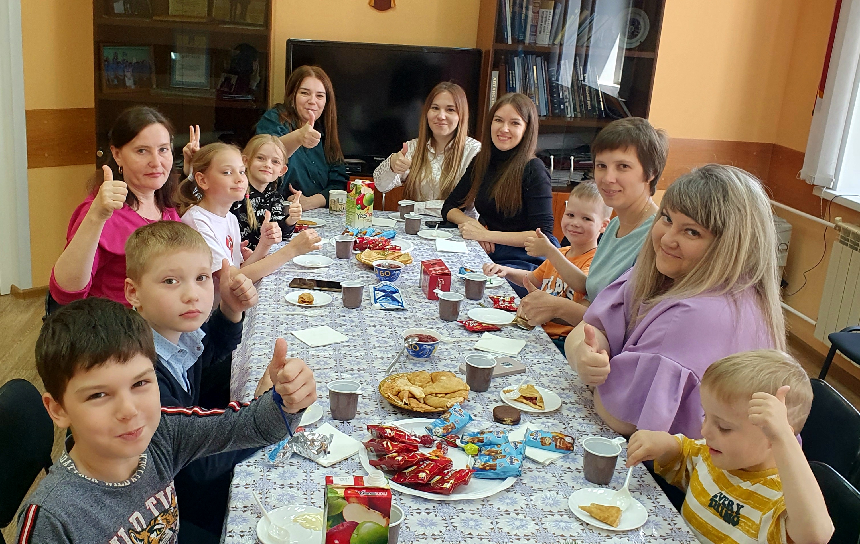 «К родителям на работу»: как в Барнауле отметили День защиты детей